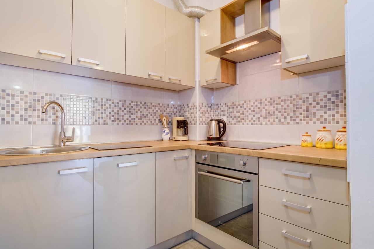 Apartment Rosmarino Mali Lošinj Esterno foto